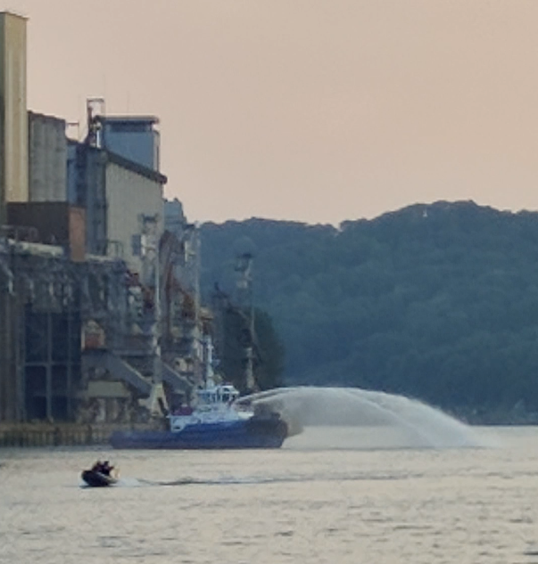 Gaspillage d’eau à l’Armada, les riverains choqués !